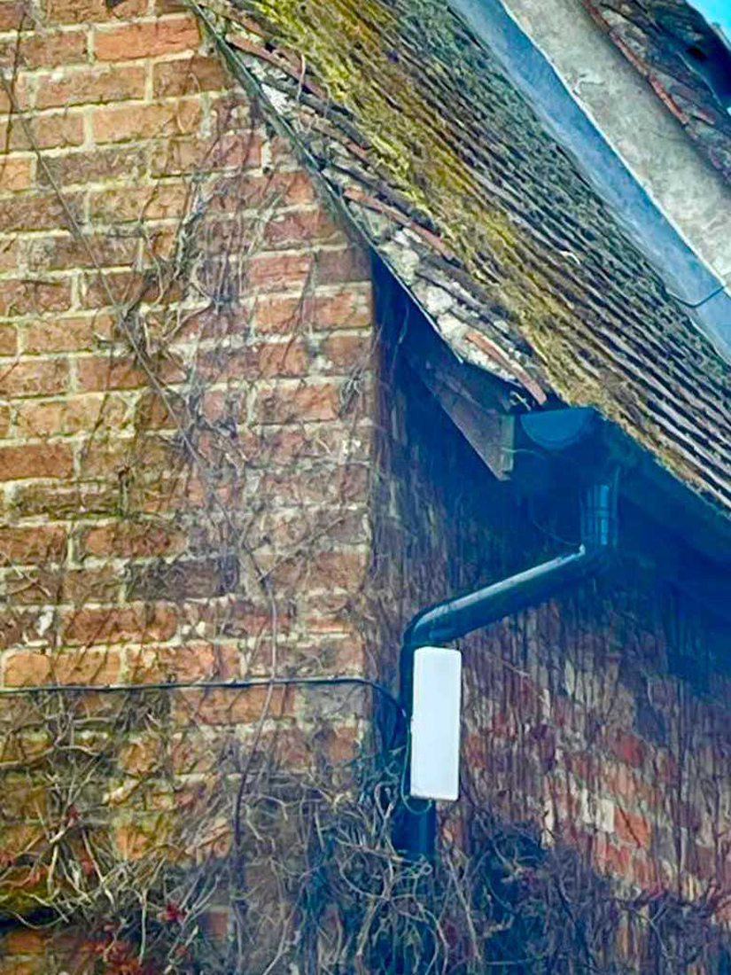 WiFi Extensions for Large Homes in Winchcombe